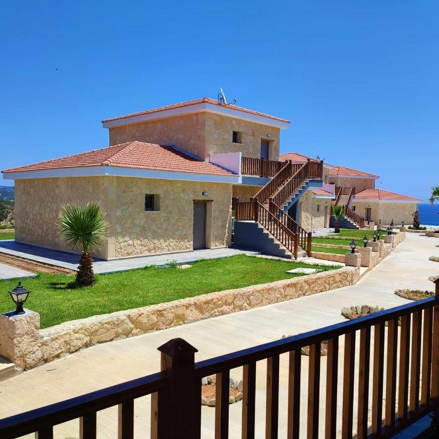 Tekos Golden Hills Beachfront Hotel & Restaurant Best Location ! Rizokarpaso Bagian luar foto